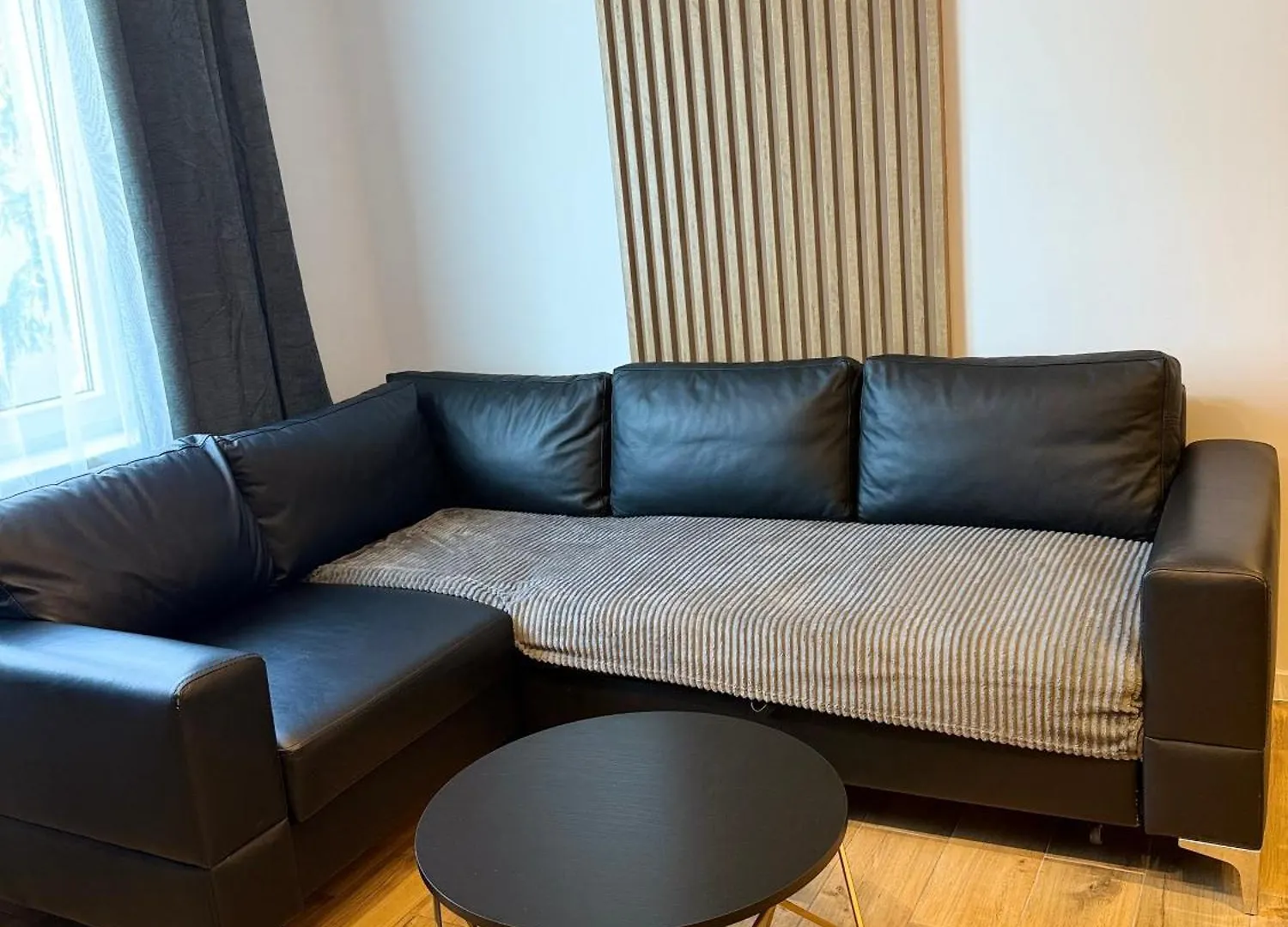 Apartament Z Lozem Malzenskim - Bezplatny Parking Poznań Polen