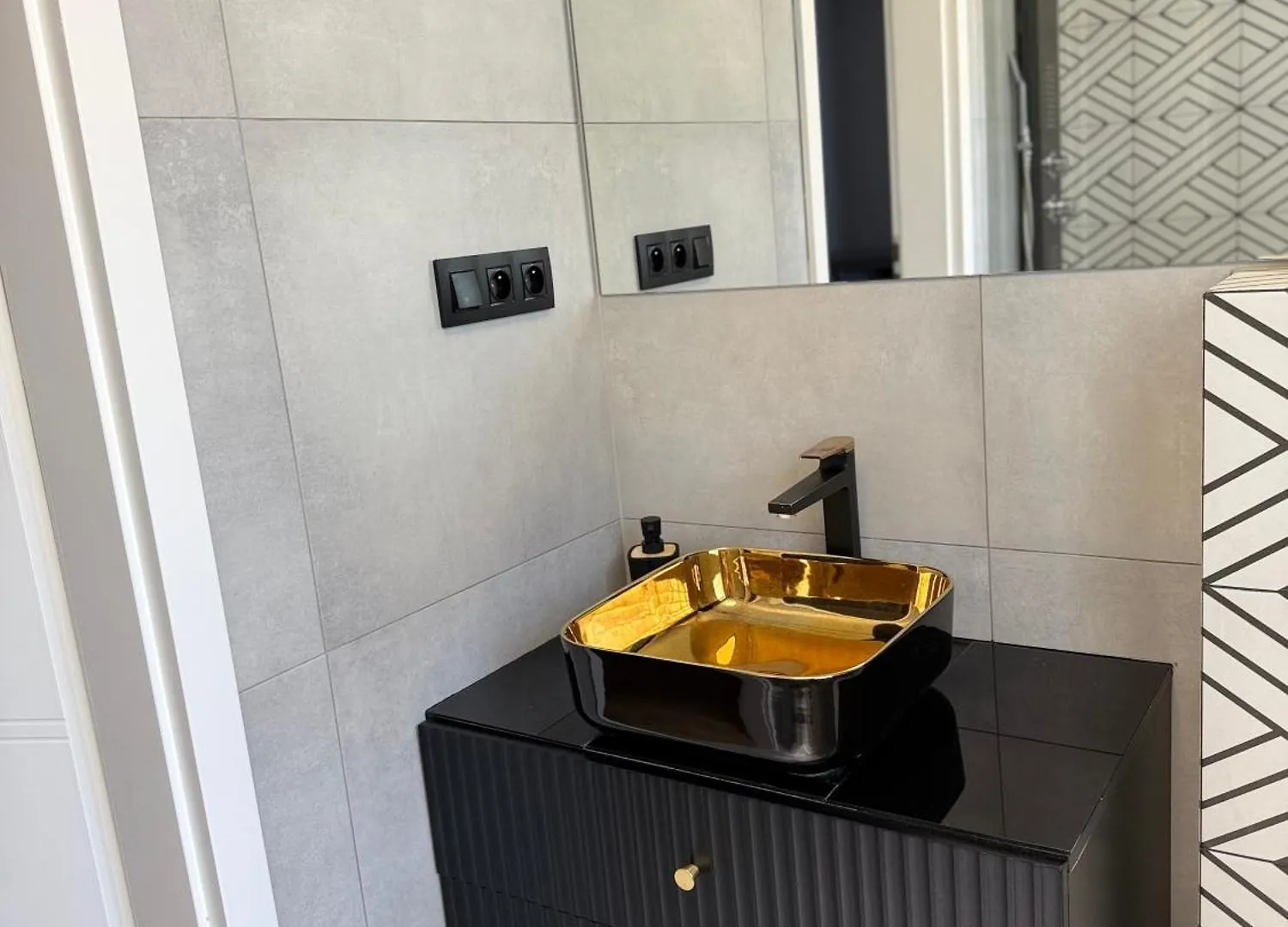 Apartament Z Lozem Malzenskim - Bezplatny Parking Poznań